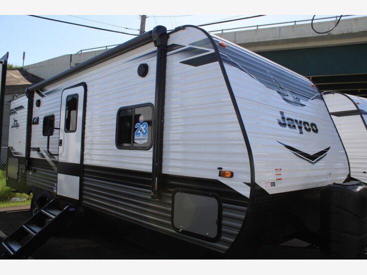 Thumbnail Photo undefined for New 2022 JAYCO Jay Flight